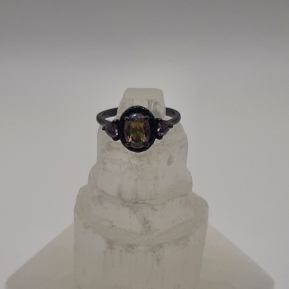 R889 Hat Hatter Ring Plated - Fragrant Jewels